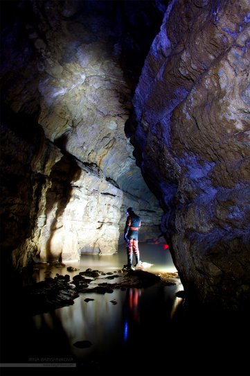 Нижняя Шакуранская пещера, Абхазия