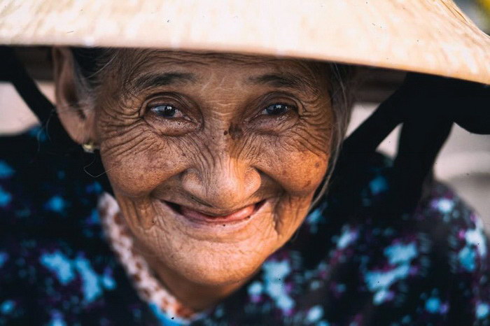 Глаза людей и "скрытая" улыбка в фотографиях французского фотографа Рехана - №2