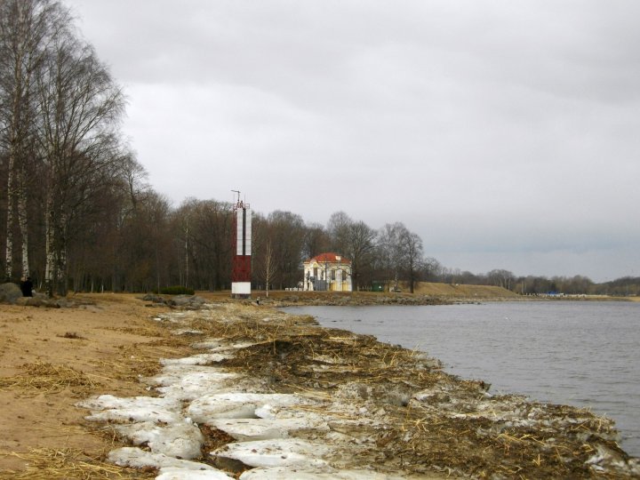 Финский залив с видом на Эрмитаж.