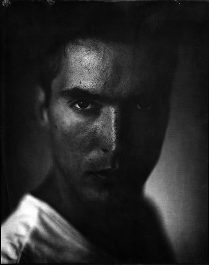 Потрясающие чёрно-белые портреты - №24