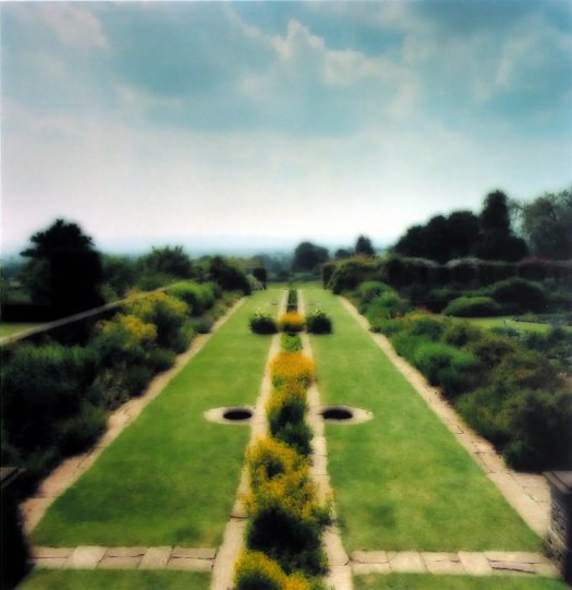 Сад имения Хестеркомб, Англия, 2000.