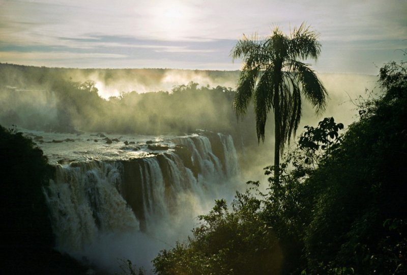 Водопады Игуасу, Бразилия – Аргентина, 1960 год.