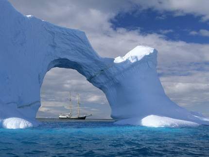 Яркие фото из глубин белоснежных ледников. Лучшие фото ледников мира! - №22
