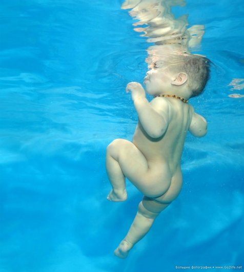Позитивные фотографии плавающих детей - №1