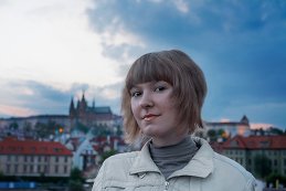 Анна Литвинова