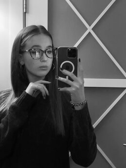 Анна Сасина