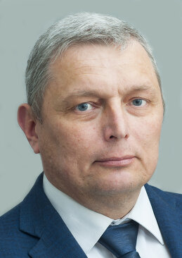 Максим 
