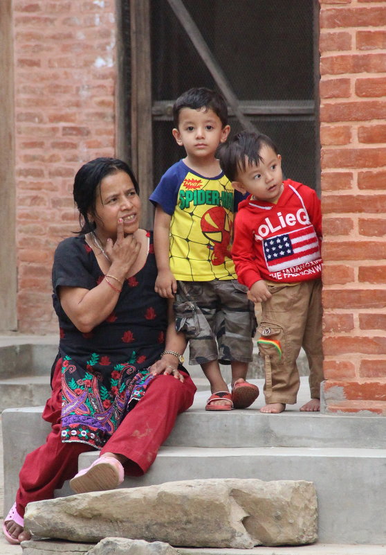 уличные посиделки - Валентина 