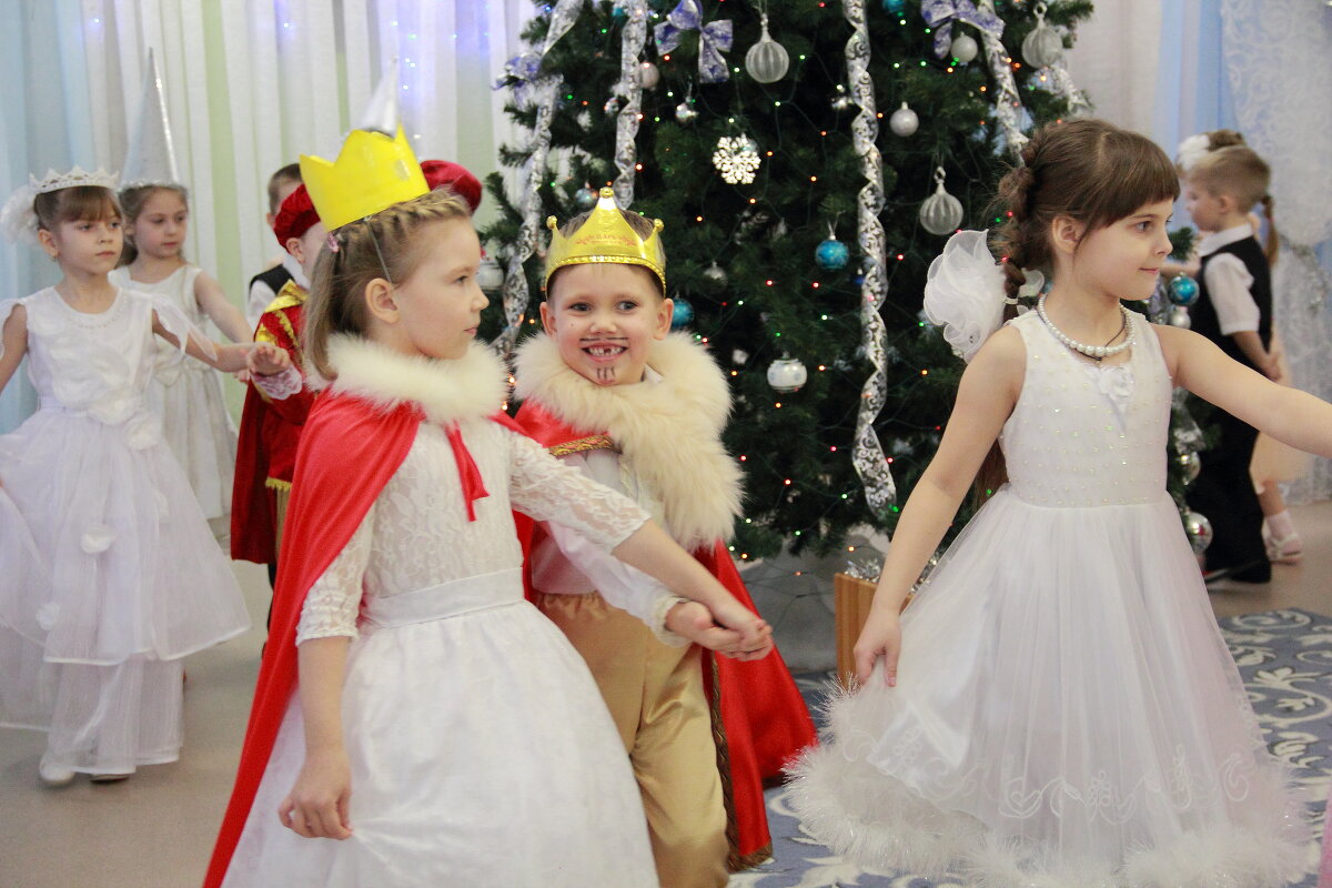 Детский новогодний утренник - Наталья Воронцова