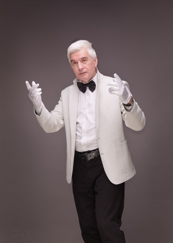 В белом пиджаке - Олег Терёхин