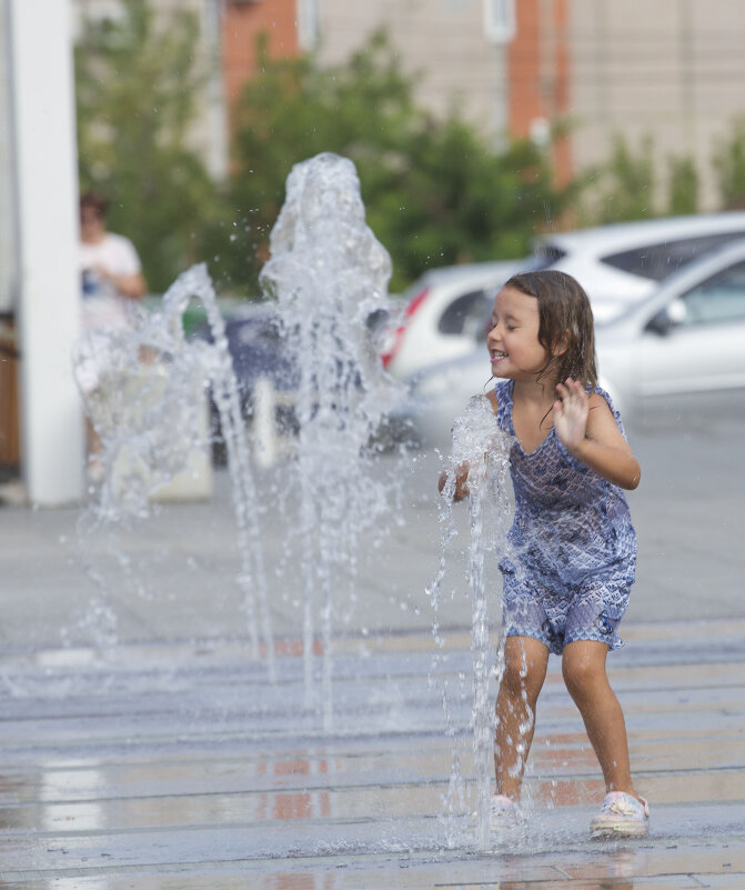 Теплый август - Олег Денисов