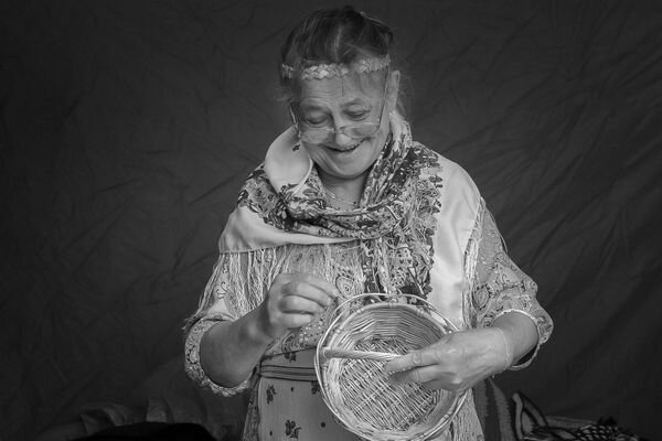 Искуссница - Дмитрий Демидович