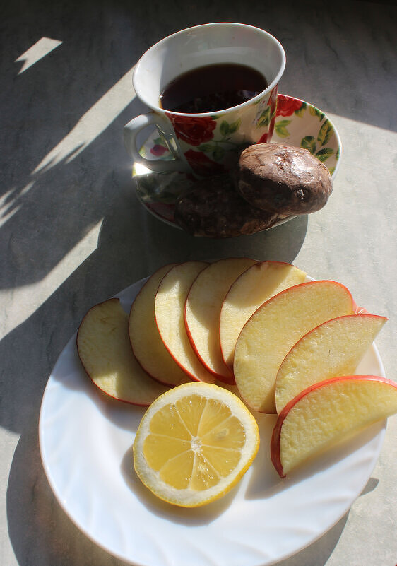 Тени - Алёна Писарева