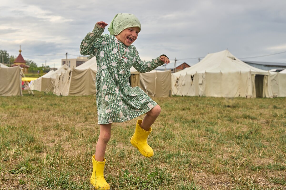 *** - Nikolay Tilzit