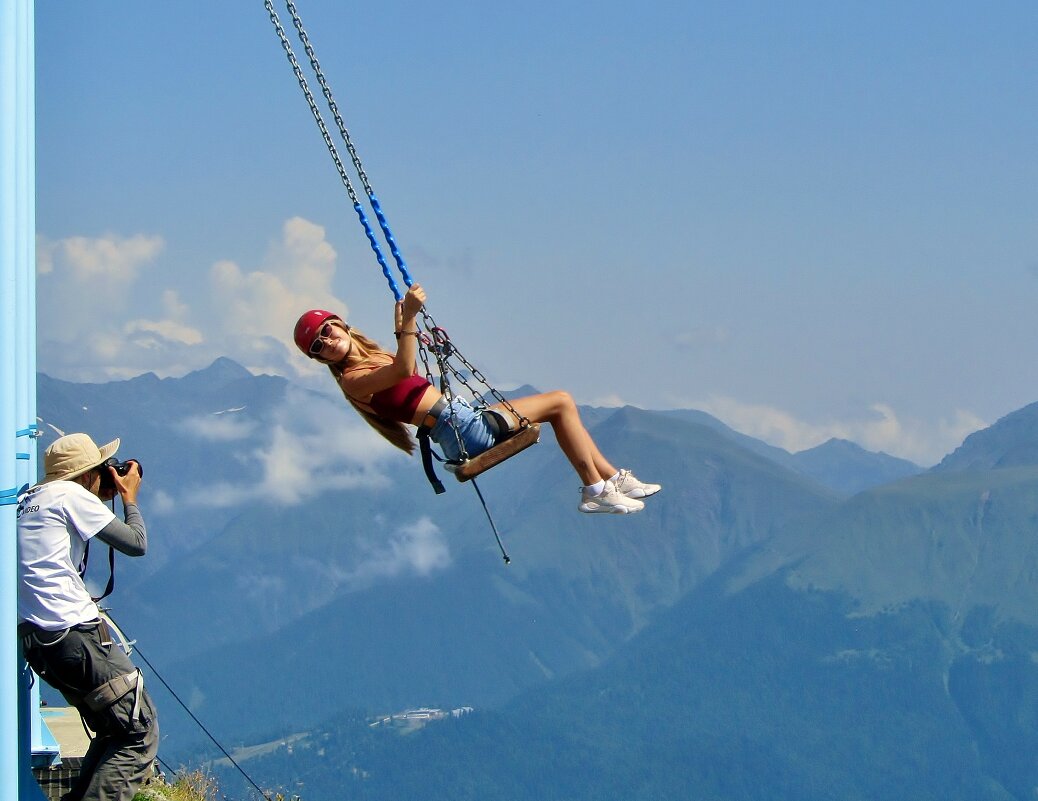 ..улыбка при полёте над пропастью.. - galalog galalog