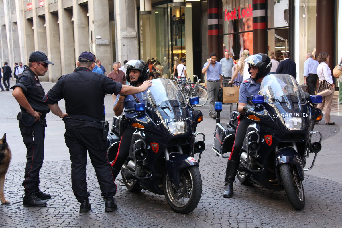 итальянская "Милиция" - Надюшка Кундий