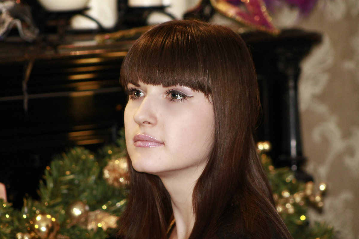 Задумалась... - Виталий Флюстунов