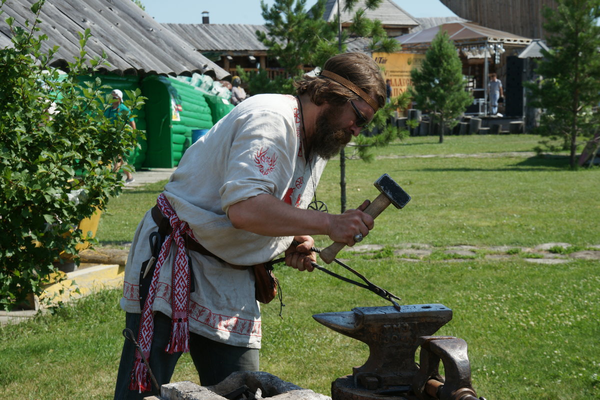... - Алексей Дворцов ... - Алексей Дворцов
