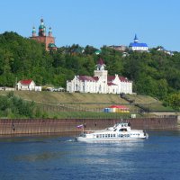 Летним днём на теплоходе по Каме :: Надежда 