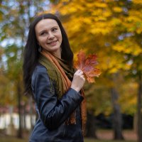 Осенние танцы :: Екатерина Максимова