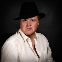 ****** :: Вячеслав Овчинников