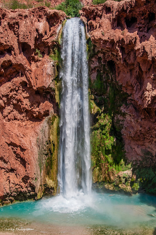 Mooney Falls - Lucky Photographer