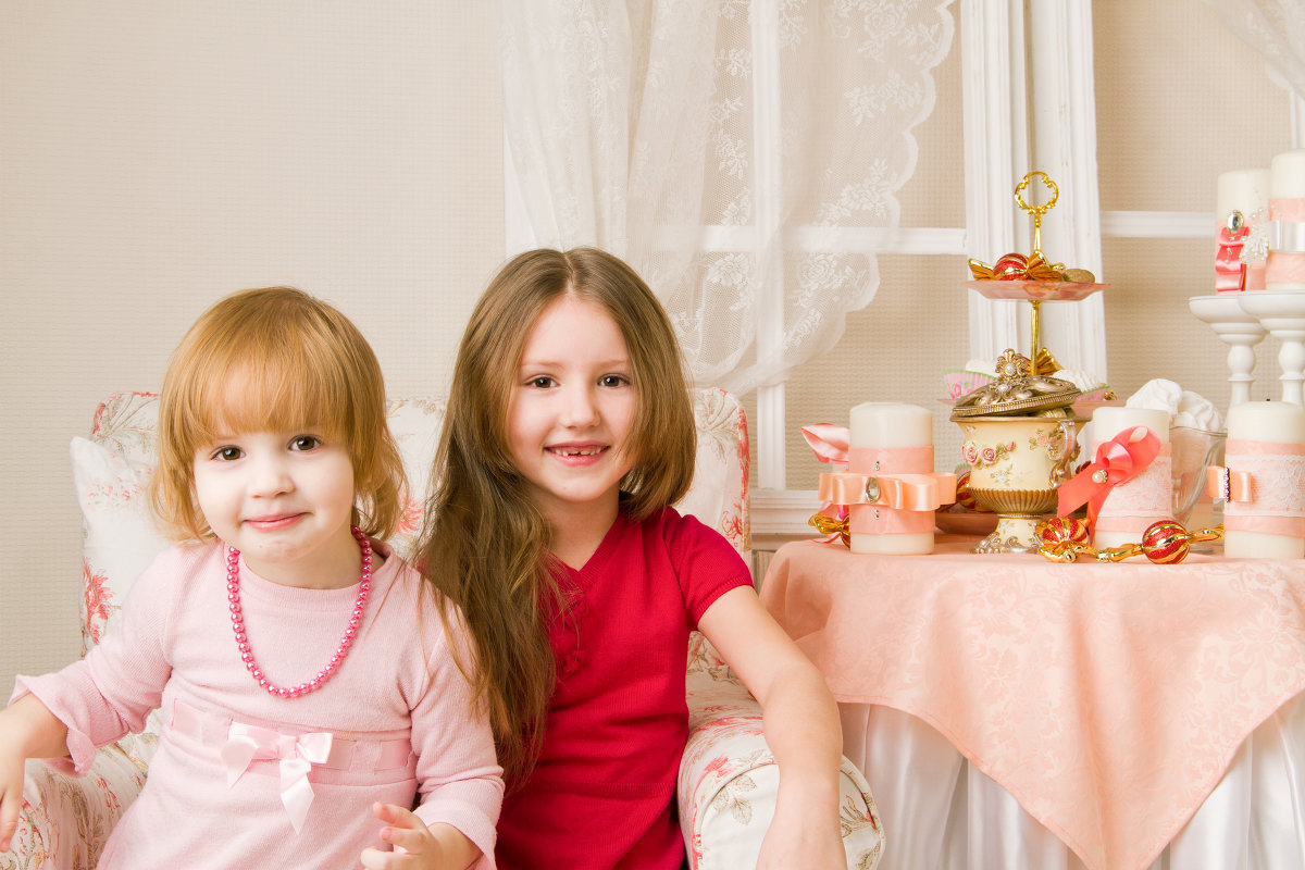 сестренки - Roman Demidov