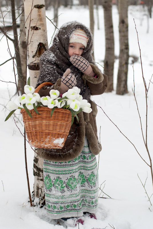 за подснежниками - Лариса Захарова