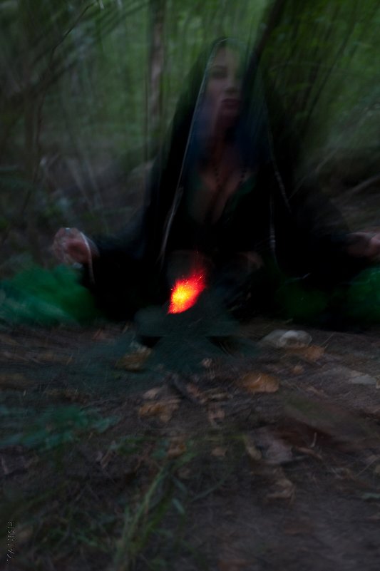 - - Янина Ермакова - - Янина Ермакова