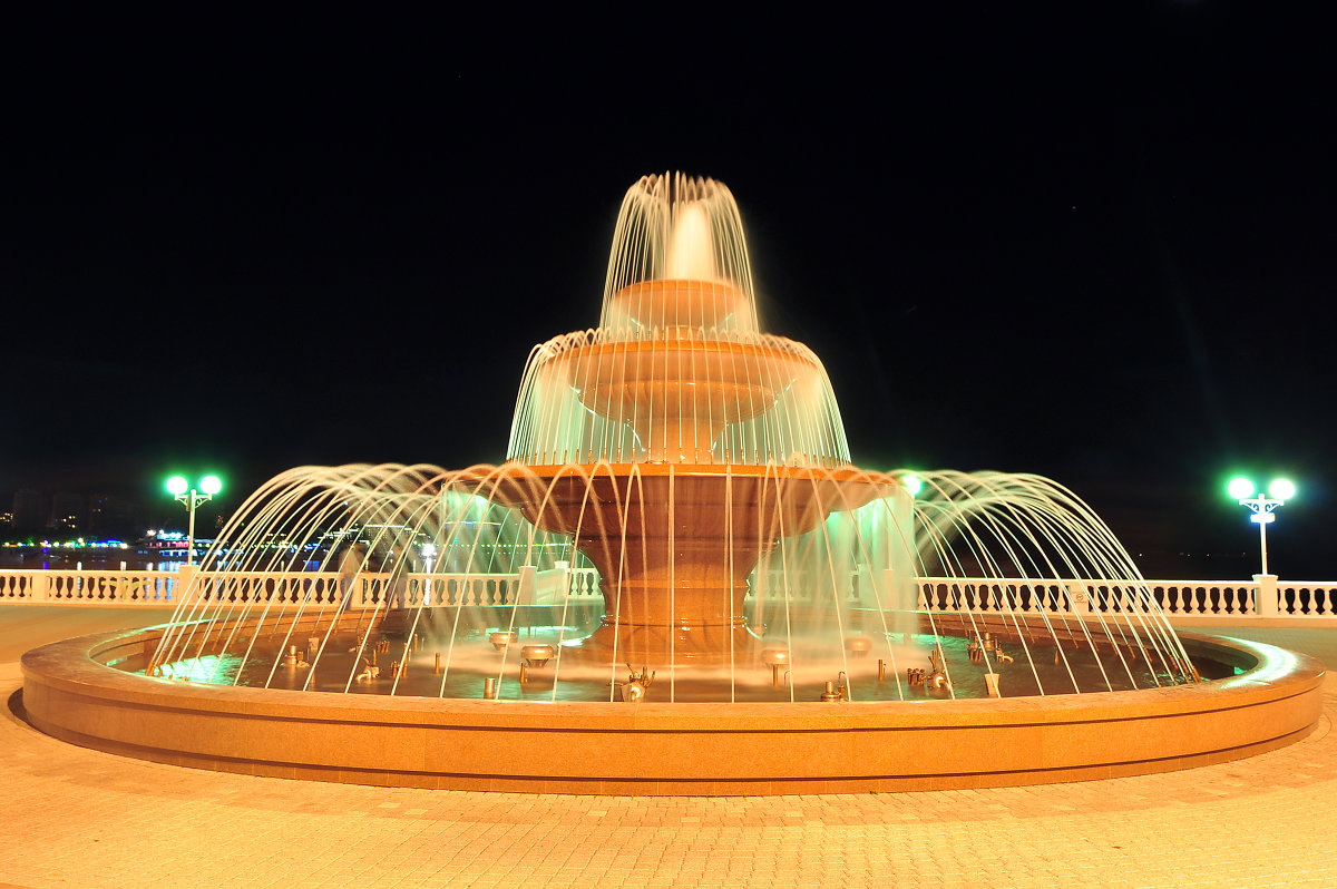 Вечерний Геленджик - Зоя Высоткова Вечерний Геленджик - Зоя Высоткова