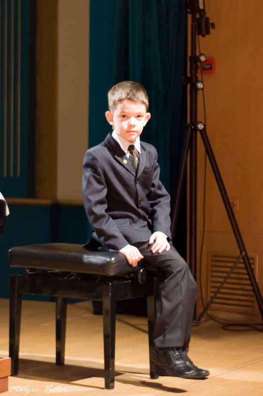 Перед концертом. Юный пианист - Виктор Мальгин