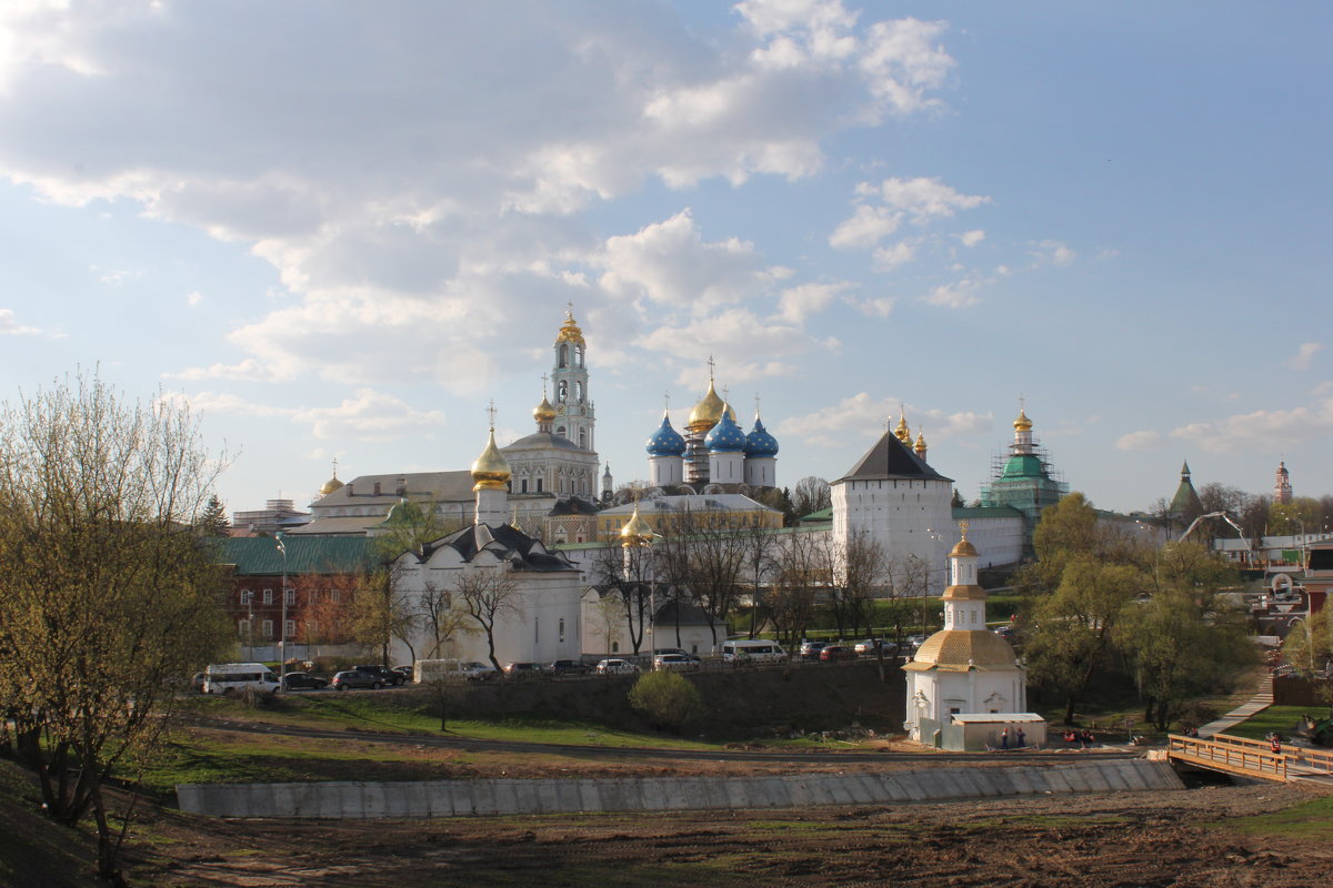 Свято-Троицкая  Сергиева  Лавра - Людмила 