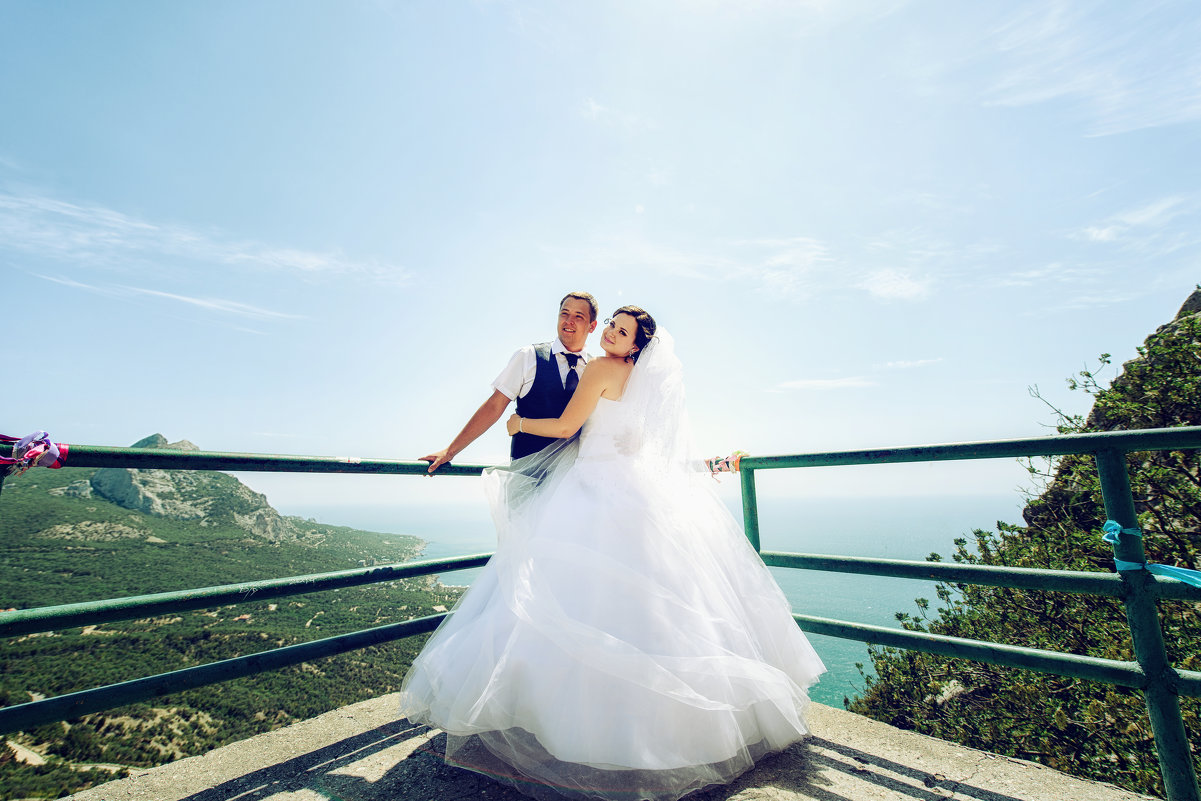 *** - Андрей Пакулин