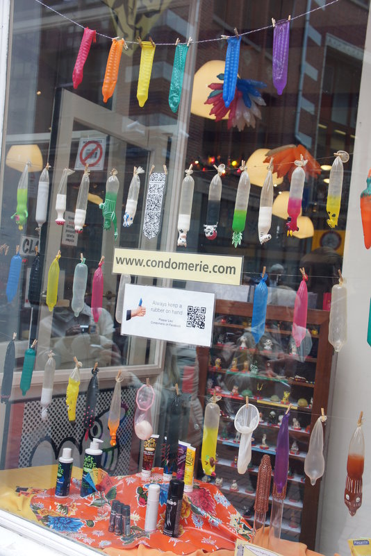 Амстердам. CONDOMERIE - Елена Павлова (Смолова) Амстердам. CONDOMERIE - Елена Павлова (Смолова)