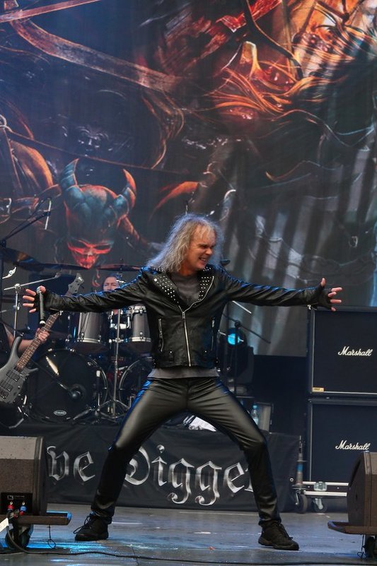 ))) - Наталья Попова