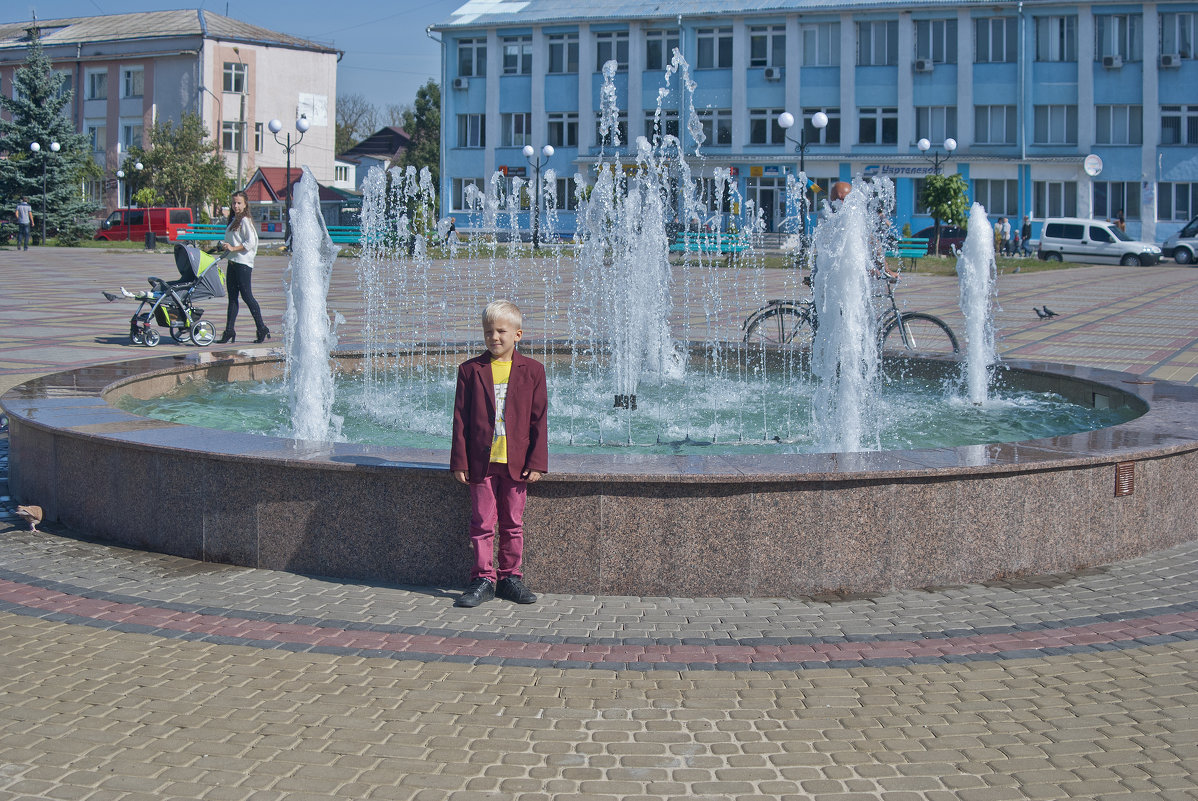 После уроков в первом классе - Тарас Грушивский