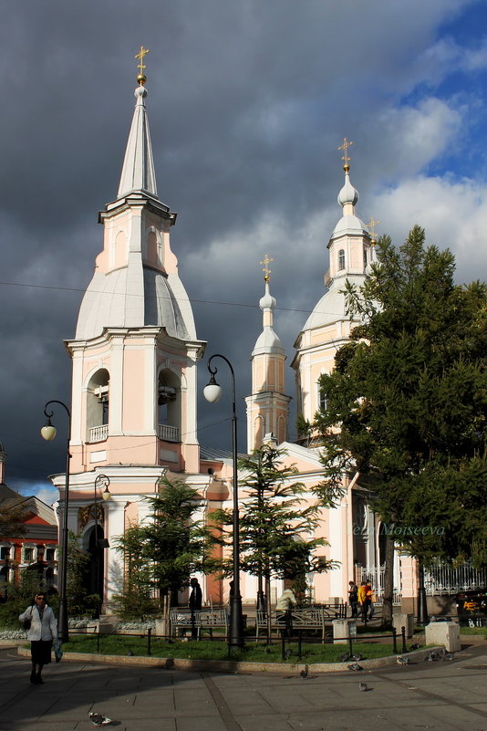 В луче осеннего солнца - Вера Моисеева