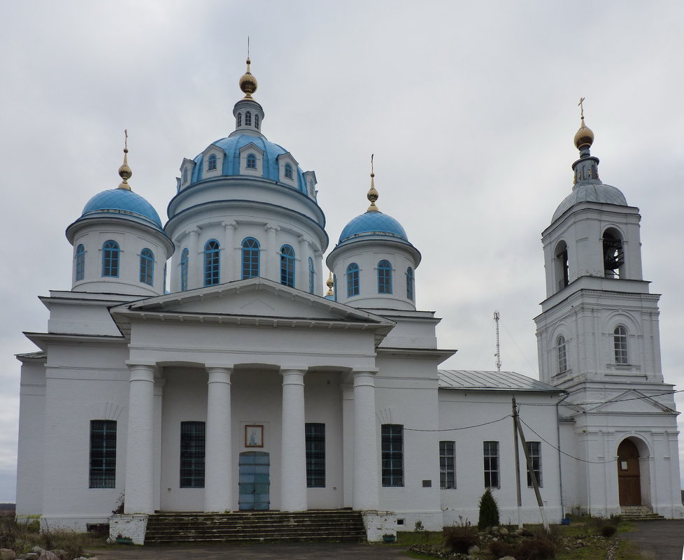 Церковь Сошествия Святого Духа в с. Новом Переславского района Ярославской области. - Galina Leskova