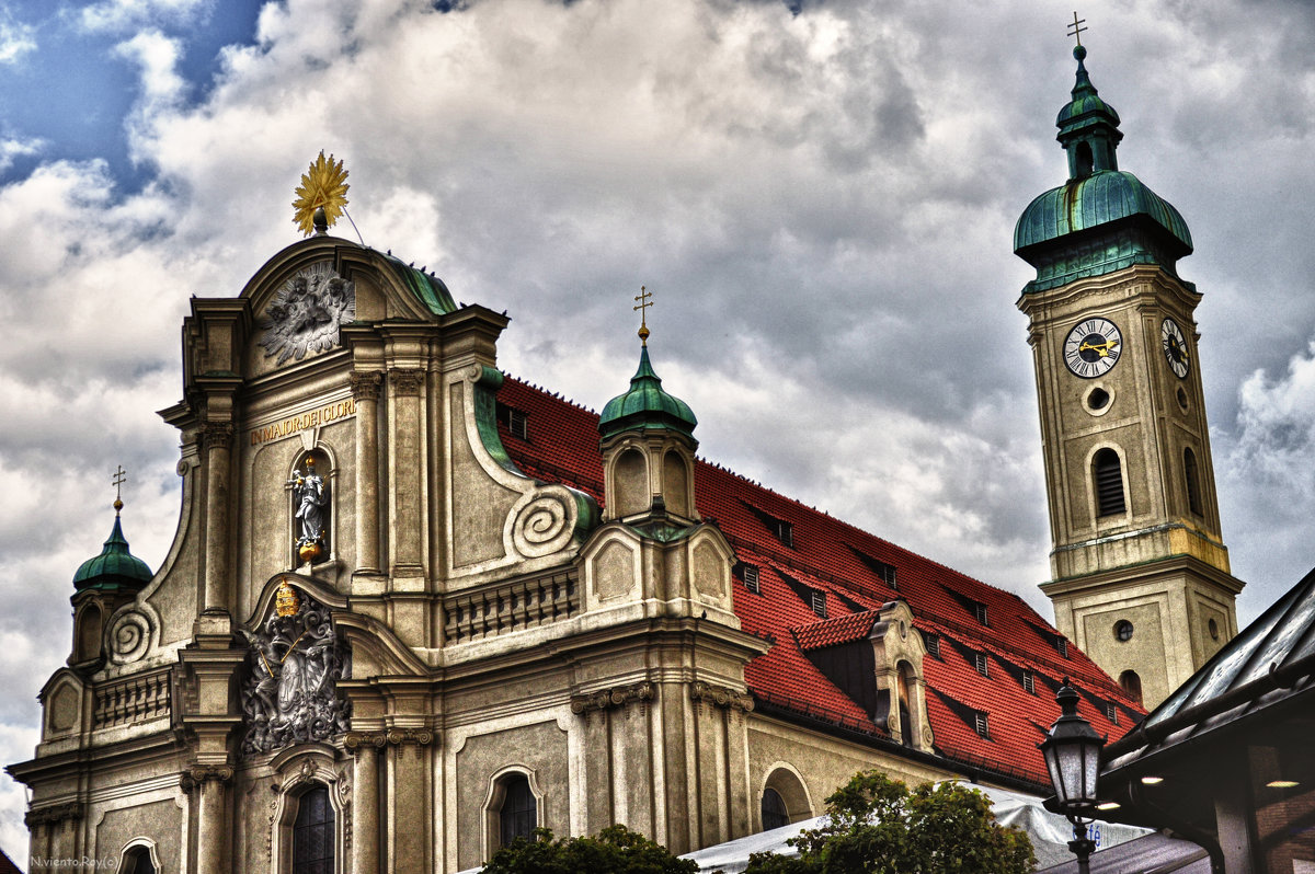 тем временем... - Наталия Рой