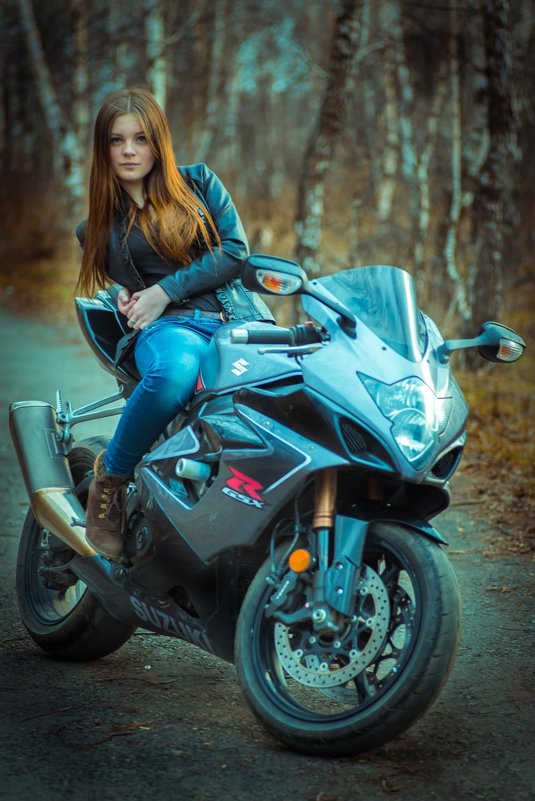 MotoGirl - Денис Огнев