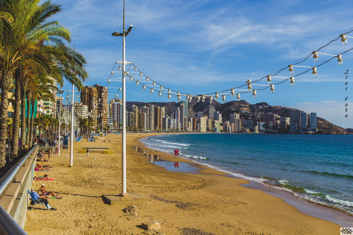 Benidorm .. España .. 23 Diciembre - Jio_Salou aticodelmar