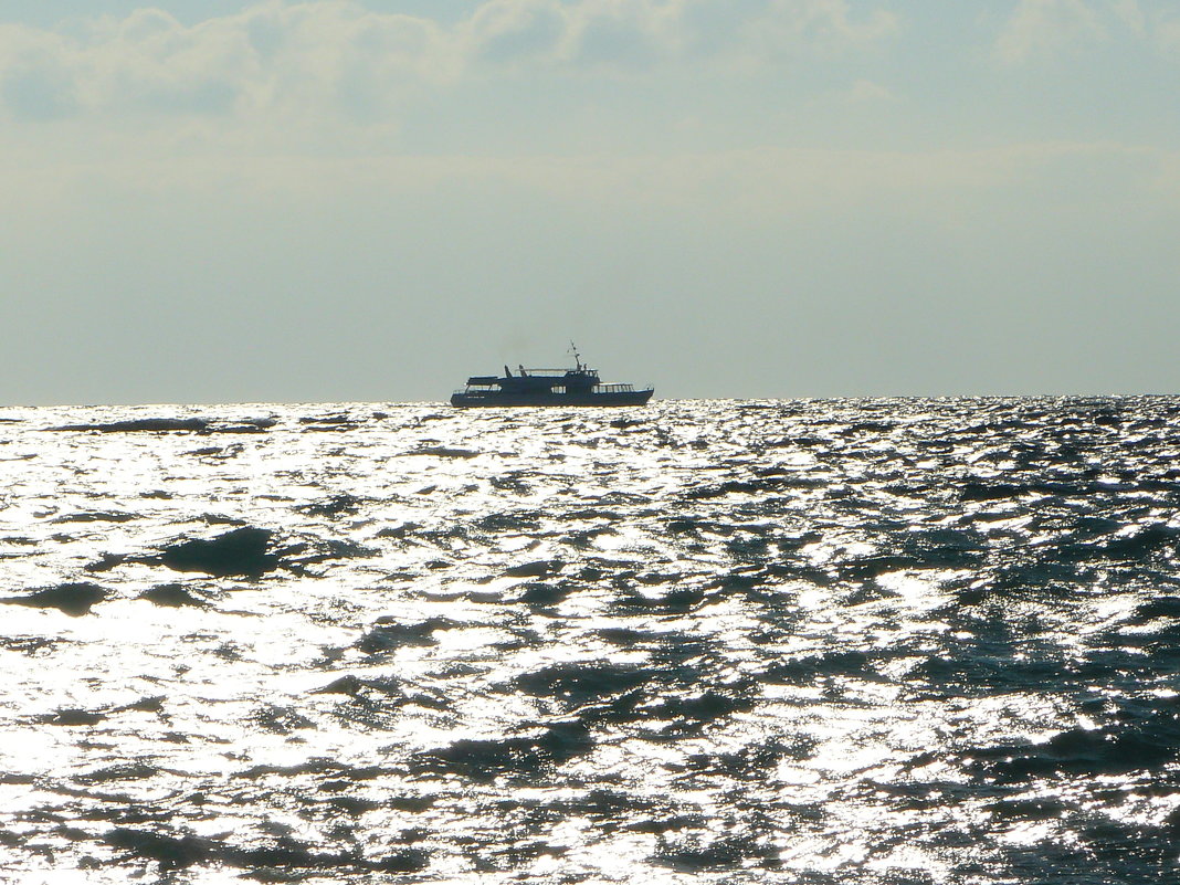 Ялта-Осеннее море - Александр Костьянов