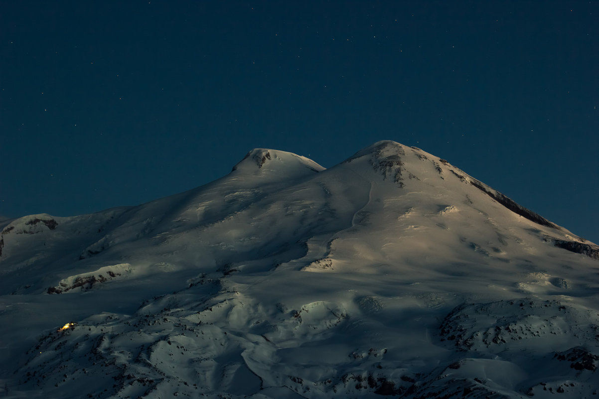 Эльбрус 22 февраля - Олег Петрушин Эльбрус 22 февраля - Олег Петрушин