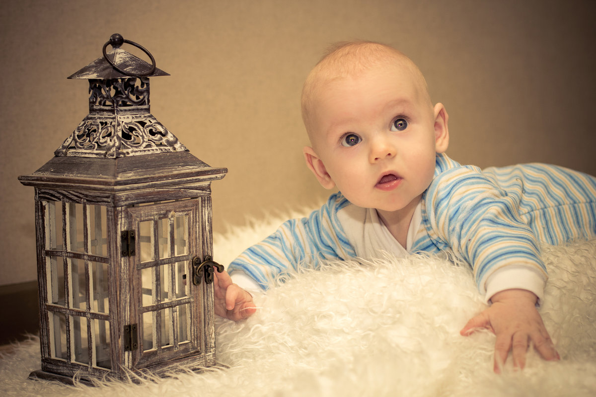 При свете фонаря - Наташа Гуринович