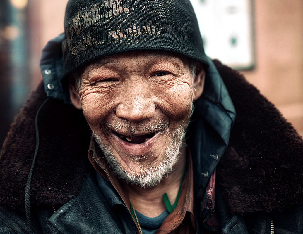 *** - Юрий Кащенко