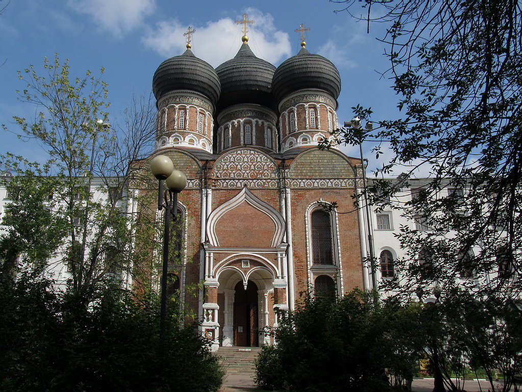 Храм Покрова Пресвятой Богородицы в городке им. Баумана - Николай Дони