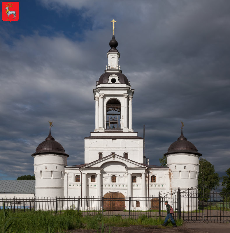 Ростов Великий. Авраамиев Богоявленский монастырь. Надвратный Никольский храм-колокольня - Алексей Шаповалов Стерх