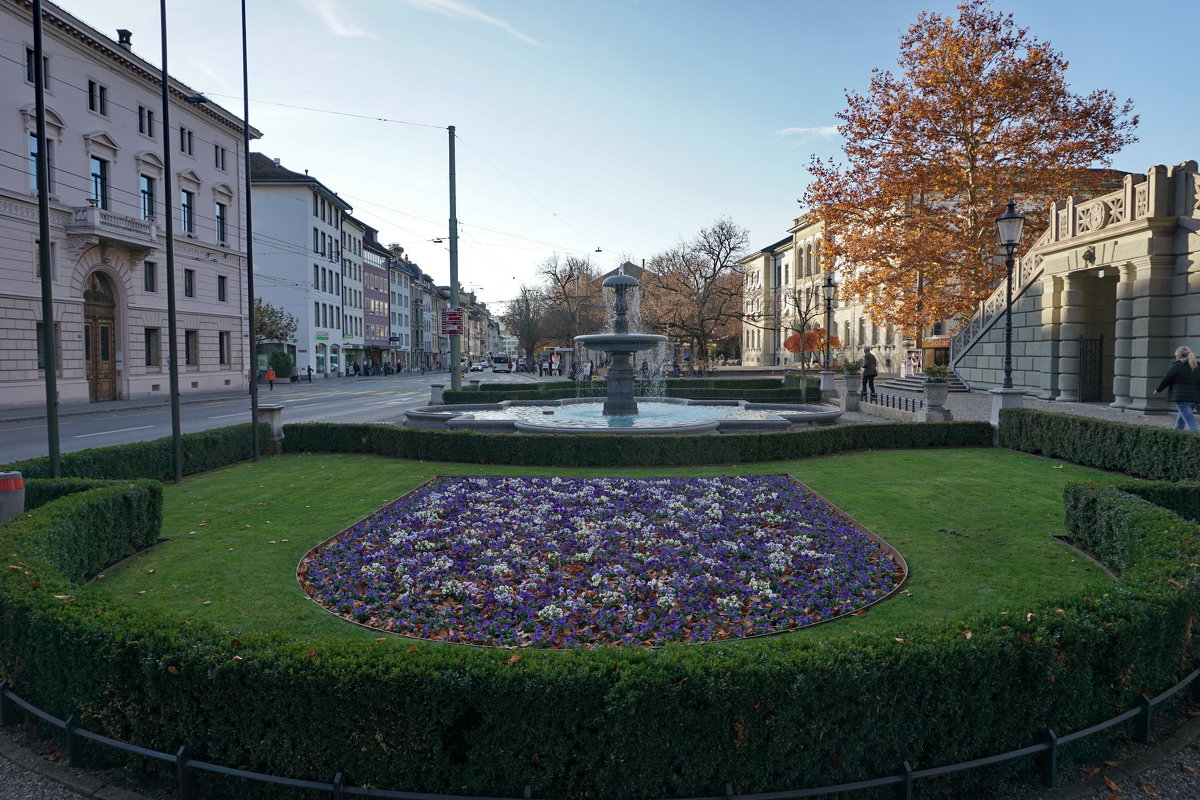 Travelling. Ви́нтертур (Винтерту́р) (нем. Winterthur) — город в северной части Швейцарии, окружной ц - Murat Bukaev 