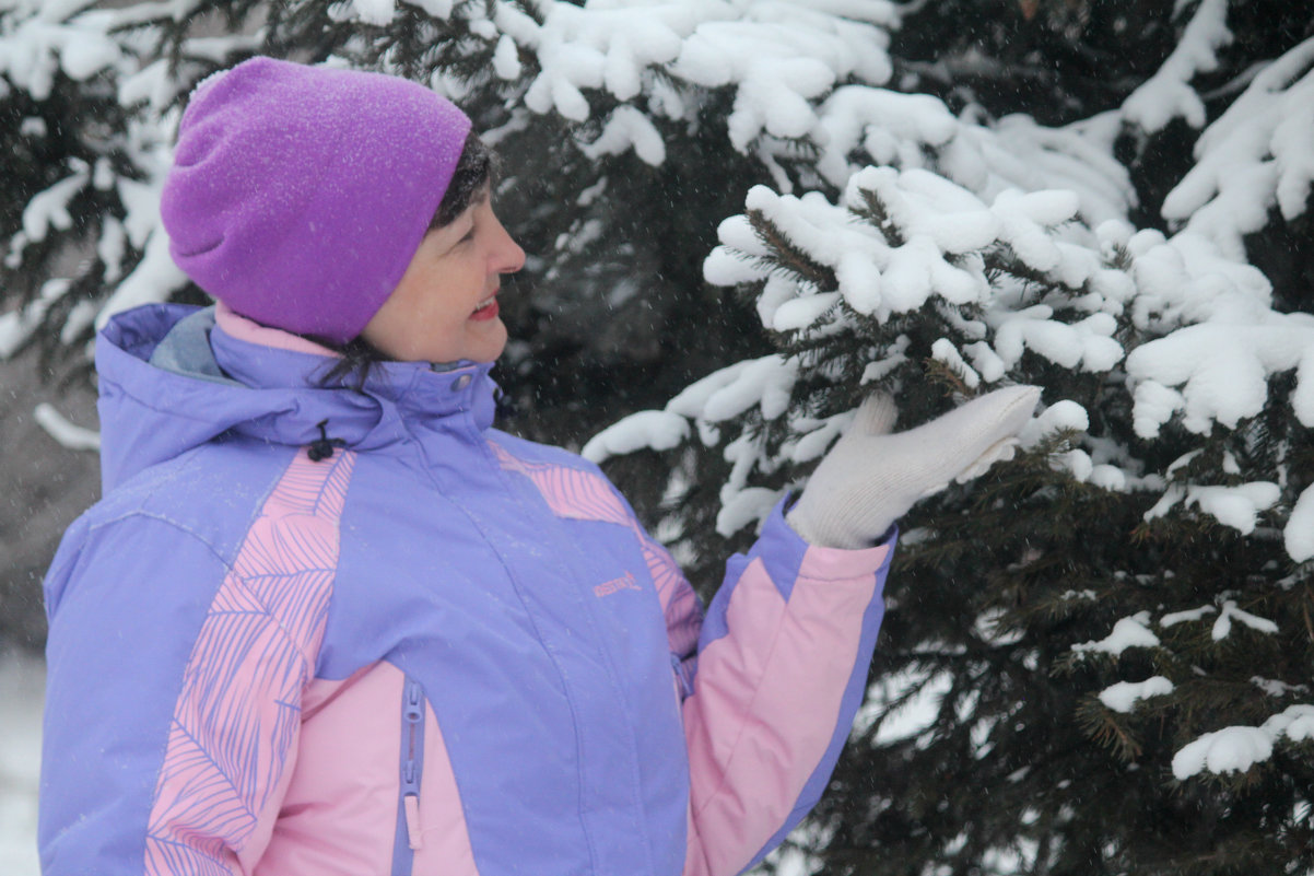 *** - Лариса Рогова