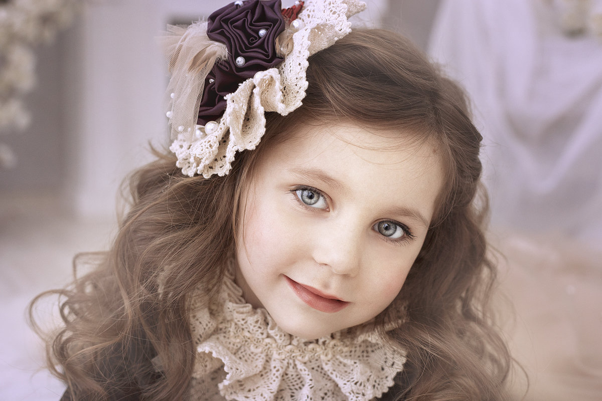 Кукла - Анна Локост